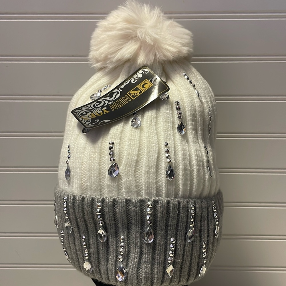 Bling Two Tone Knitted Winter White Lined Winter Hat with Soft Faux Fur Pompom